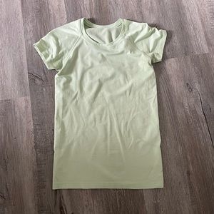 Lululemon Swiftly Tech 2.0 T-Shirt